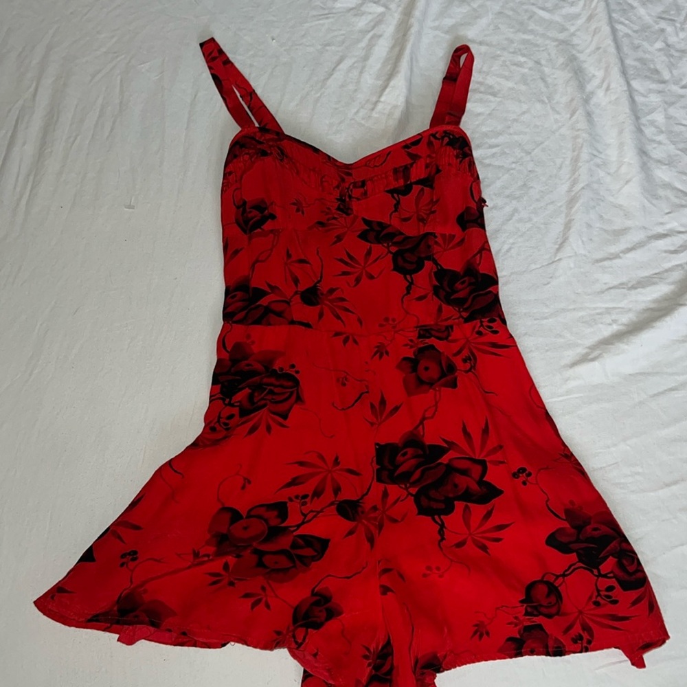 Free People Red and Black Floral Romper size 2 EUC